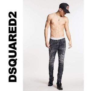 NWT $1,280~DSQUARED2~Black Diamond Wash Destroyed Super Twinky Skater Jeans~33